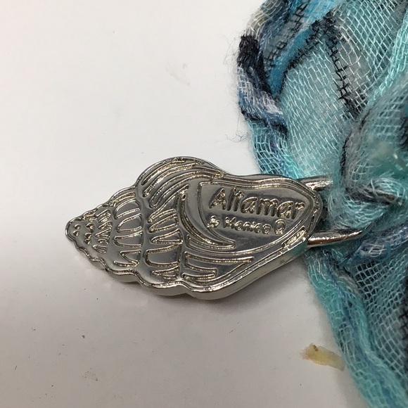 Altamar by Monica Q scarf/shawl - Picture 3 of 7